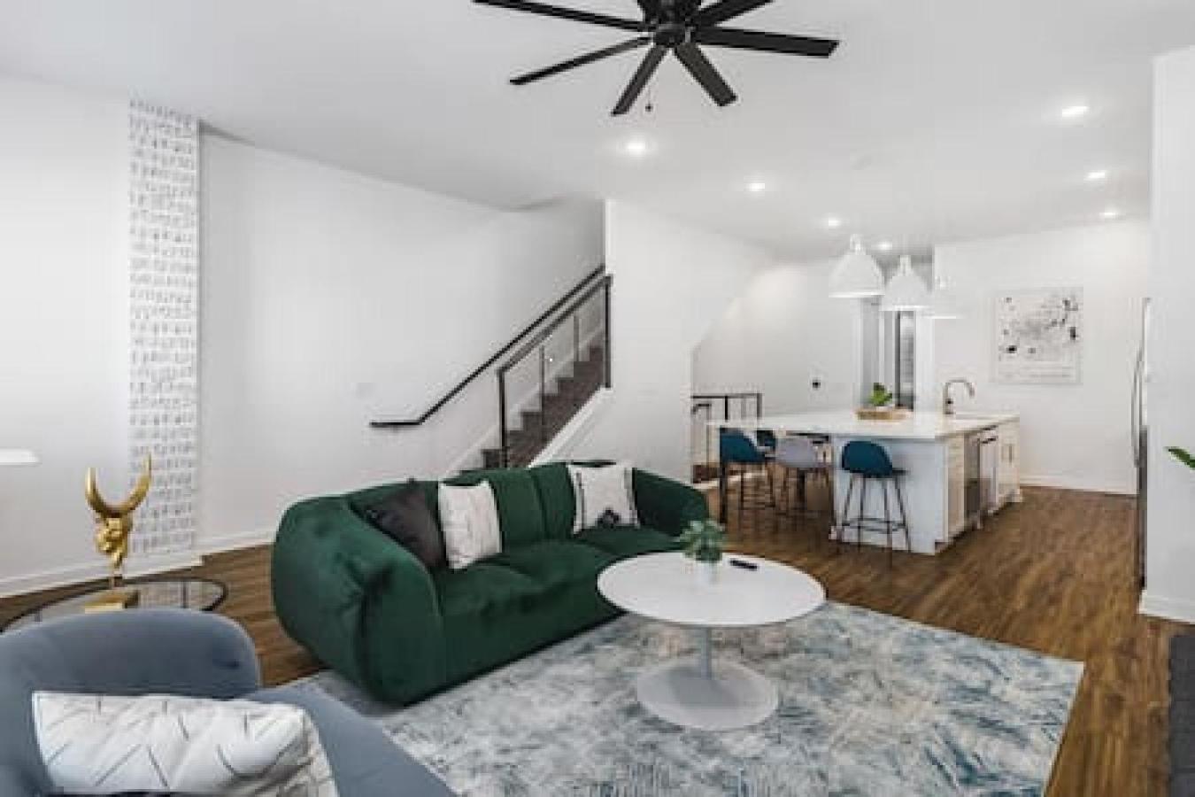 Spacious Home With Large Patio Rooftop Deck And Garage 내슈빌 외부 사진