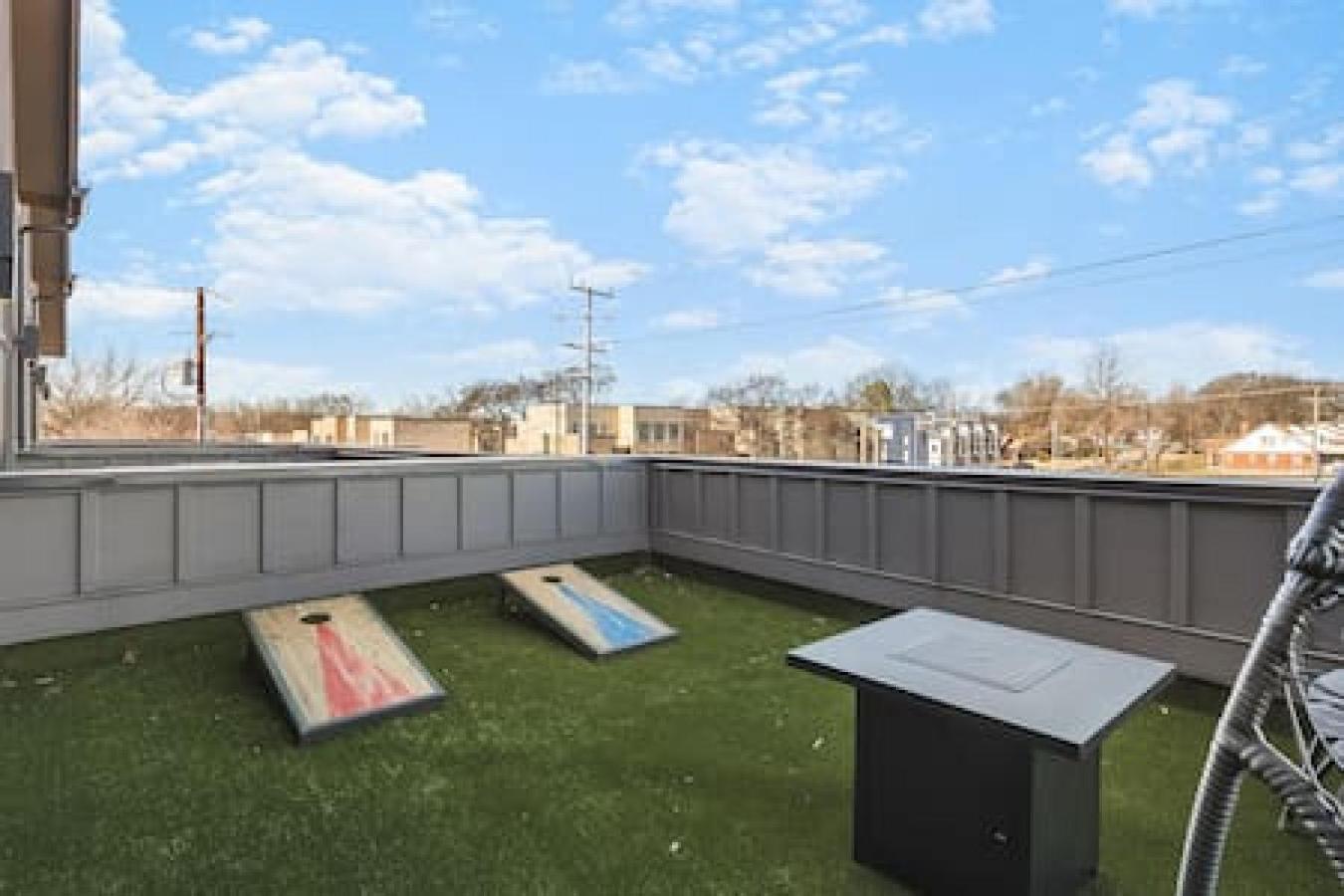 Spacious Home With Large Patio Rooftop Deck And Garage 내슈빌 외부 사진